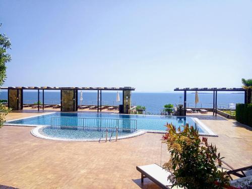 Dolce Vita II Waterfront Breeze Sea View Luxury Apartament