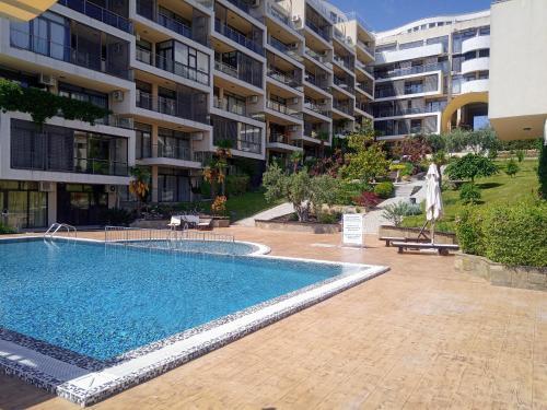 Dolce Vita II Waterfront Breeze Sea View Luxury Apartament