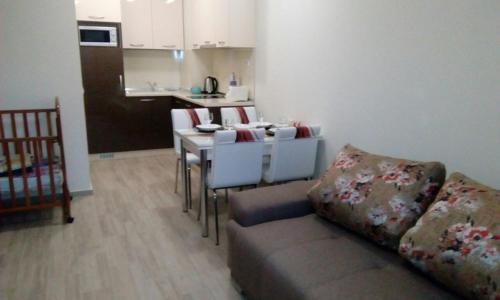 Apartamento ?????????? ? 1-? ???????? ? ?????? ????????? ????????