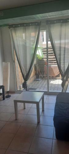 Apartamento Studio Proche D'avignon