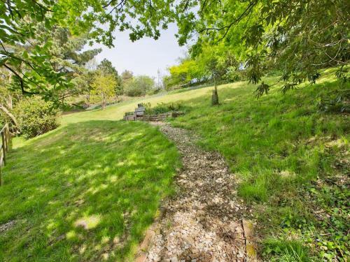 Pass The Keys Wonderful 3-bed Home With Breathtaking Views