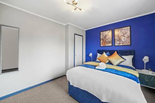 Apartamento Stunning 3 Bedroom House Parking
