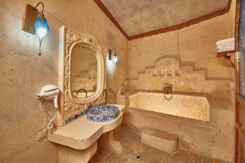 Hotel Charm Of Cappadocia Cave Suites