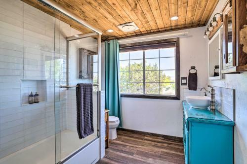 Lovely Morongo Valley Homestead With Mtn Views