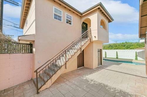 Villa Beverly Grove Spanish Oasis With Pool & Parking