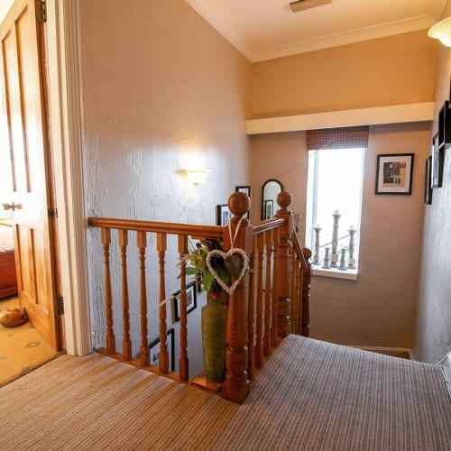 Kings Acre Spacious 4 Bed With Breath-taking Views