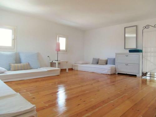 Amazing Villa With Sea Views In Syros Greece