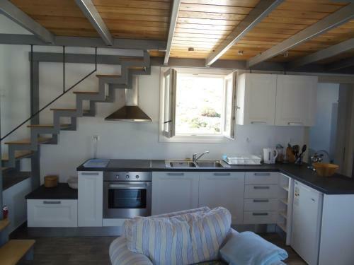 Amazing Villa With Sea Views In Syros Greece