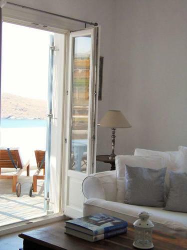Amazing Villa With Sea Views In Syros Greece