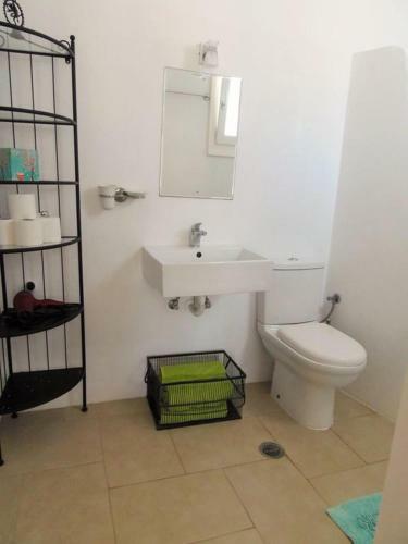Amazing Villa With Sea Views In Syros Greece