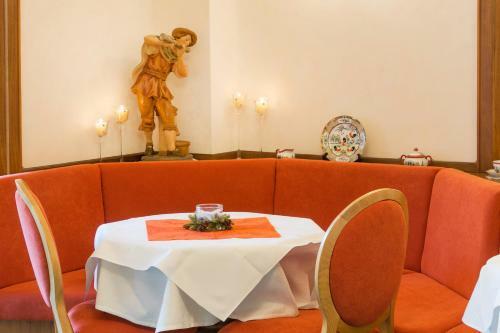 Hostal Hotel Fidelitas