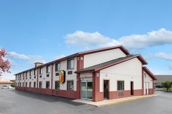 Hotel Super 8 Crystal Lake