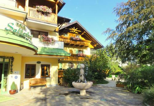 Hostal Hotel Garni Sallerhof