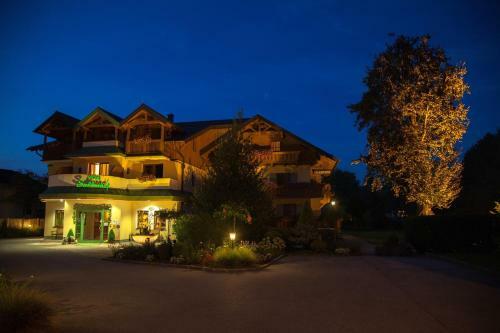 Hostal Hotel Garni Sallerhof