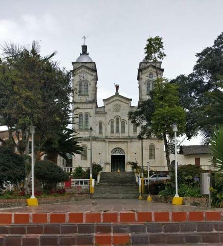 Casa Arias Guerra Las Bugambilias