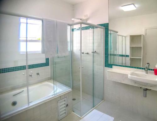 Linda Casa Pisc Aquec Praia De Pernambuco-guaruj�