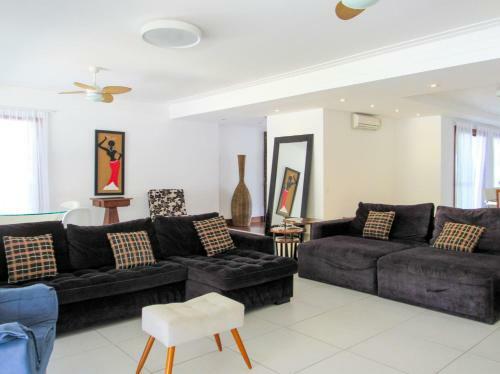 Linda Casa Pisc Aquec Praia De Pernambuco-guaruj�