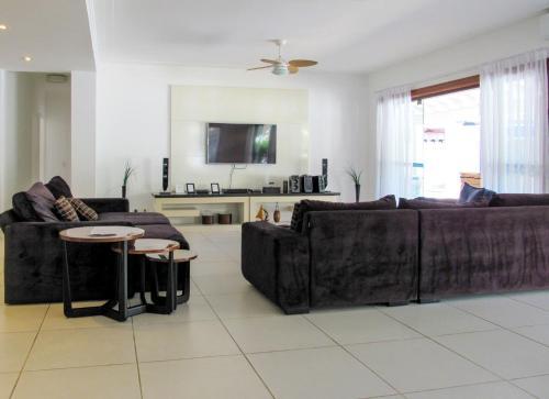 Linda Casa Pisc Aquec Praia De Pernambuco-guaruj�