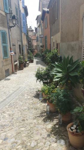 Charmante Maison De Village Au C?ur De Biot