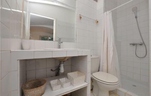 Nice Home In Biot With 2 Bedrooms