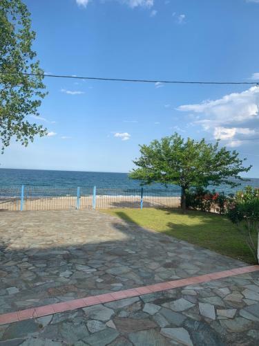 Gritsa Paradise Seaside House
