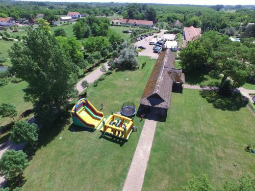 Sarl�spuszta Club Hotel