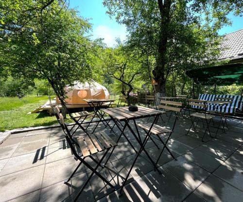Flore's Garden Glamping