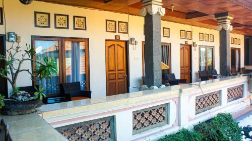 Hostal Luna House Legian