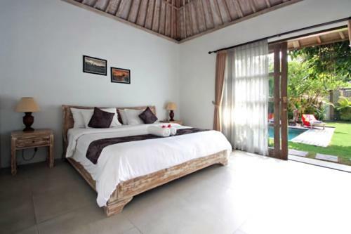 The Kanjeng Suites Batubelig