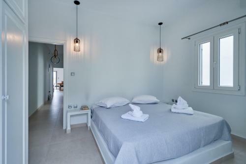 Seafront Apartment With 2 Bedrooms In Naousa