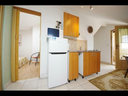 Anna Apartments