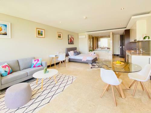 Apartamento 237 Santai - Second Floor Studio By Uholiday