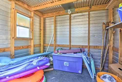Bradenton Home And Lanai And Pool, 12 Mi To Beach