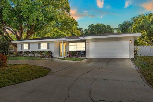 New!overbrook Oasis 4/3 Heated Pool.5min To Beach