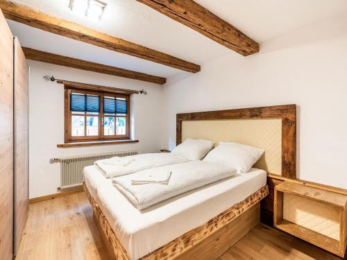 Scenic Apartment In Uttendorf With Private Terrace