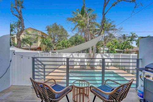 Villa Las Olas Designer Home With Heated Pool - Must!