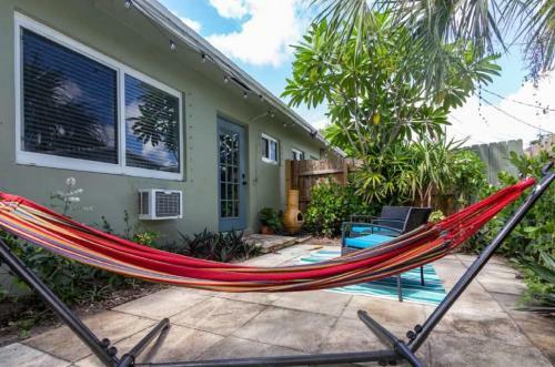 Apartamento Modern Garden Getaway W/ Parking & Patio