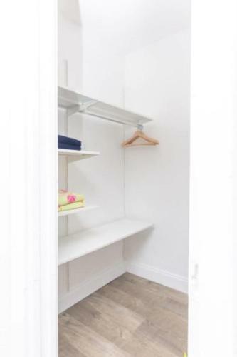 Apartamento Modern Garden Getaway W/ Parking & Patio