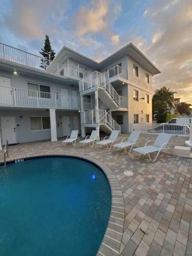 Apartamento Bayshore Breeze 3 - King Bed, Kitchen, Parking