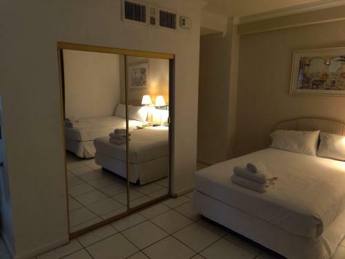 Apartamento Large Studio With Kitchen, 2 Beds, On The Beach