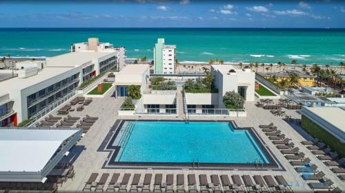 Posada 5 Beachfront Condo Infinity Pool Hollywood Beach Broadwalk