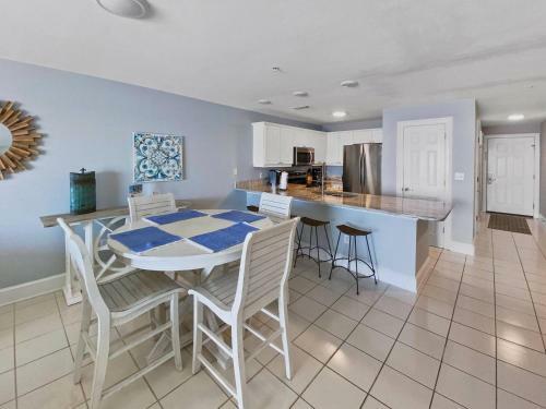 Crystal Dunes 204 By Destin Getaways
