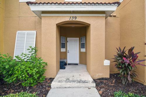 139pbd-svh Lovely New Townhome!