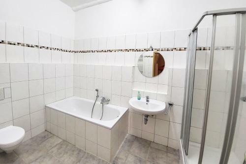 Spacious Apartment Near To Sea In Emden