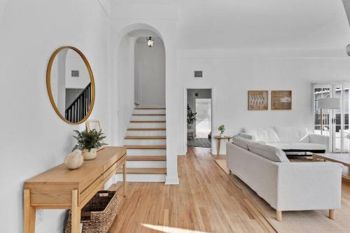 Stylish & Modern Home - 5 Min To Brickell