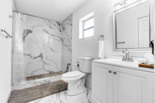 Stylish & Modern Home - 5 Min To Brickell