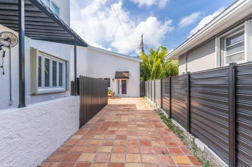 Stylish & Modern Home - 5 Min To Brickell