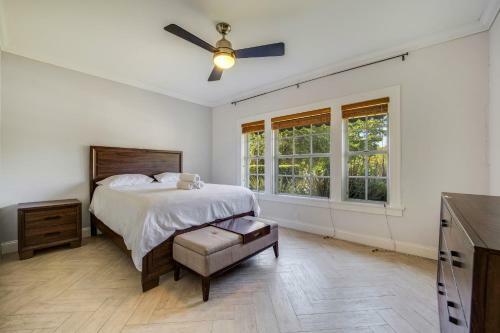 Coral Way - Brickell Area 3br House With Backyard