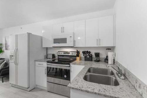 Apartamento Cozy 1 Br Apt Close To Brickell & Marlins Park 202