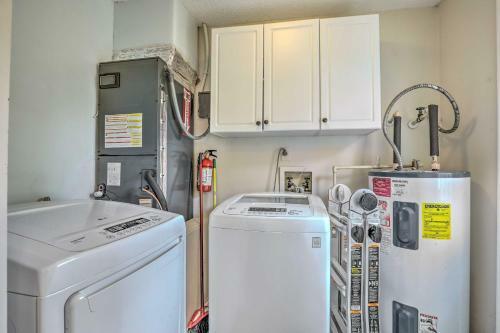 Bright St Augustine Cottage About 3 Mi To Beach!